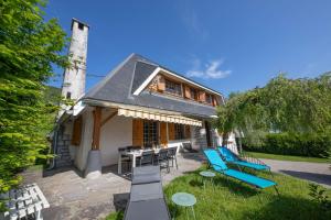 Budova, kde se vila nachází