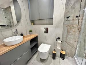 Kúpeľňa v ubytovaní Apartament w Rezydencji Pod Świerkami Karpacz + 21 fotografií