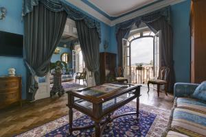 Gallery image of Episcopo Lipinsky Luxury Suites in Rome