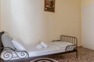 Gallery image of Kleris Apartment 3 Tinos in Tinos Town