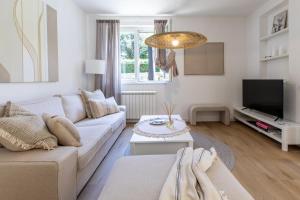 Khu vực ghế ngồi tại Casa Antonio