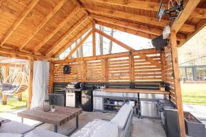 Χώρος καθιστικού στο Domki i Glamping Nałęczów - Pod Łysą Górą