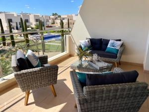 Część wypoczynkowa w obiekcie Elegante apartamento en Jardines de Montesolana