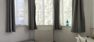 Fotografie z fotogalerie ubytování Bright, chilled ensuite DB room in a shared flat! v Londýně