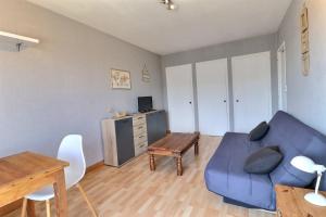 Χώρος καθιστικού στο Le Bouchor - Clinique - Parking - Mon Groom +9 φωτογραφίες