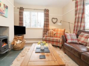 Posezení v ubytování Larch Cottage at Esthwaite Water