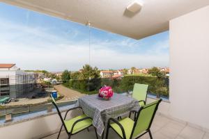 Balkón nebo terasa v ubytování Apart Residence Blue Sea + 24 fotografií