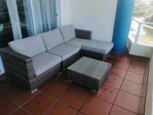 Ruang duduk di Colonial Sands 202 - 8 Sleeper Luxurious Apartment