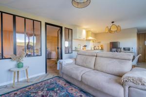 Η κουζίνα ή μικρή κουζίνα στο La Parenthèse en Provence - Appt Balnéothérapie +6 φωτογραφίες