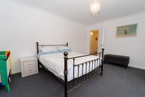 Gambar di galeri bagi Apartment on high street di Saltdean