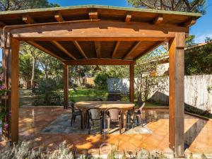 Κήπος έξω από το Villa Giada