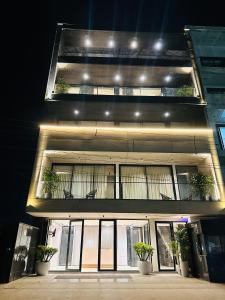 Budova, kde se aparthotel nachází