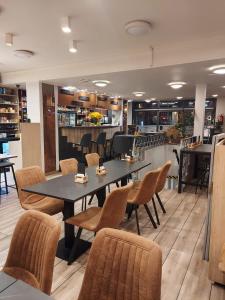 Restaurace v ubytování Le New Matinal