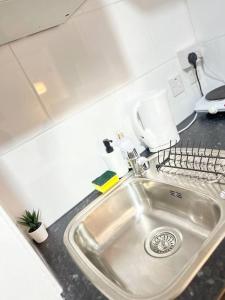 Φωτογραφία από το άλμπουμ του Charming Flat in Ealing σε Ealing