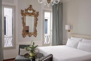 Postel nebo postele na pokoji v ubytování Violino d'Oro Venezia