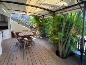 Balcone o terrazza di Sur La Mer - Appartement Deux chambres à Schoelcher