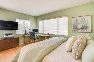 Fotografie z fotogalerie ubytování Charming Santa Cruz Studio with Private Hot Tub v destinaci Santa Cruz + 17 fotografií