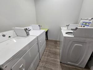 Fotografie z fotogalerie ubytování Lofts Hôtel Gaspésie v destinaci Sainte-Anne-des-Monts