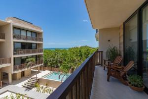 En balkon eller terrasse på Hermoso Departamento Con Vista Al Mar