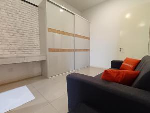 Posezení v ubytování Skyline Serenity Nr Legoland - 3BR3B - by Cowidea