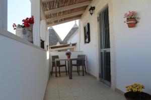 Balkón nebo terasa v ubytování Trulli Nonna Grazia -miramonti