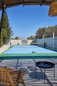 Stolní tenis v ubytování Sia Mare Residence nebo okolí