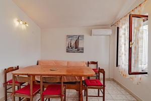 Φωτογραφία από το άλμπουμ του Apartments by the sea Luka Dubrava, Peljesac - 14187 σε Putniković