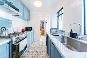Nhà bếp/bếp nhỏ tại NEW Art Deco Condo in Roma Norte Chapultepec 3km