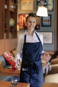 Гости Mercure Hotel Frankfurt Eschborn Helfmann-Park +42 фотографии