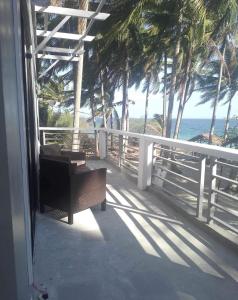 Balkón nebo terasa v ubytování Da Arreglados’ Beach House