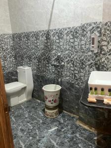 Koupelna v ubytování Kashi Inn