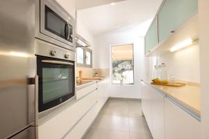 Gallery image of Nuria Apt in Cala de Sant Vicenc
