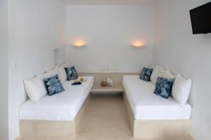 Гостиная зона в Archipelago Sifnos - Seaside Accommodation