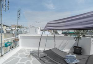 Balkon lub taras w obiekcie Island in the sky! Acropolis and city views!