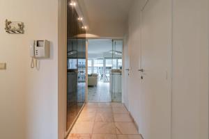 Fotografie z fotogalerie ubytování Huswell - Apartment with sideways sea view in Middelkerke v destinaci Middelkerke