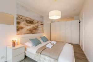 Gallery image of Huswell - Charming and cozy apartment with sea view in Koksijde