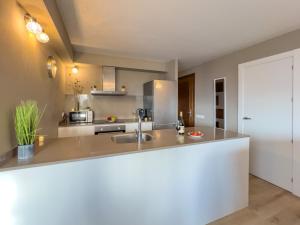 Φωτογραφία από το άλμπουμ του Bedoll Blanc Nuevo en alquiler σε Sainte-Léocadie +55 φωτογραφίες