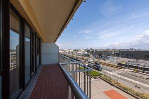 Galeriebild der Unterkunft Huswell - Bright seaview apartment in Oostende in Ostende