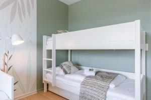 Galeriebild der Unterkunft Huswell - Bright seaview apartment in Oostende in Ostende