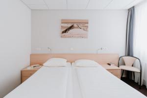 Gallery image of Hotel Kodde in Aagtekerke +13 photos