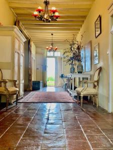 Posezení v ubytování MANOIR DE l'ARNAUDE