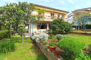 Zahrada ubytování Apartment Giovanna 1557