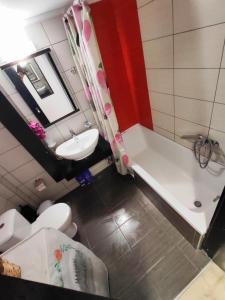 A bathroom at Marlen House Chania