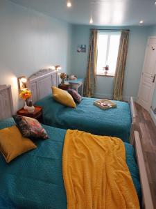 Zdjęcie z galerii obiektu La maison vanillier w mieście Saint-Cyr-du-Bailleul