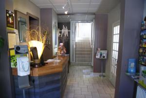 Gallery image of Logis Hotel Restaurant des Voyageurs in Tarnac