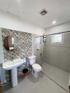 Ванна кімната в Marina Village
