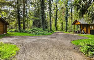 Gallery image of 4 Bedroom Lovely Home In Neede in Neede