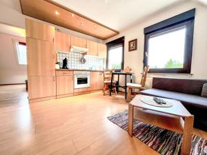 Kuchyň nebo kuchyňský kout v ubytování Apartment Gebauer-2 by Interhome + 22 fotografií