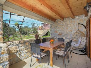 Balkón alebo terasa v ubytovaní Holiday Home Ceko by Interhome