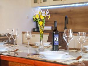 Nápoje v ubytovaní Holiday Home Ceko by Interhome